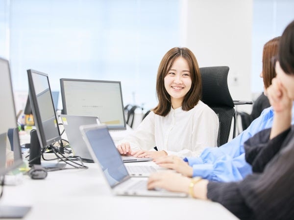 柔軟なシフト調整が魅力★長期間での勤務可能！昇給制度あり！