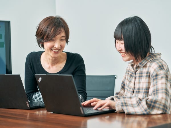 行政書士・行政書士業務スタッフ（働きやすい環境で時短勤務・在宅勤務相談可）