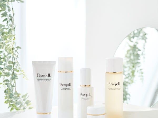 販売スタッフ兼ラウンダー・エムディ化粧品の販売スタッフ