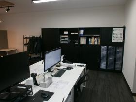 東京営業所：事務所