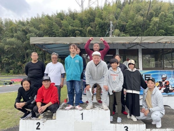 SIDEは、従業員40名が働く運送会社です♪自由参加のイベントでは、貸切でゴーカート大会を行いました。