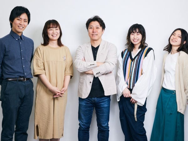 イベント制作部門は20代、事務局制作部門は30～40代がメイン。