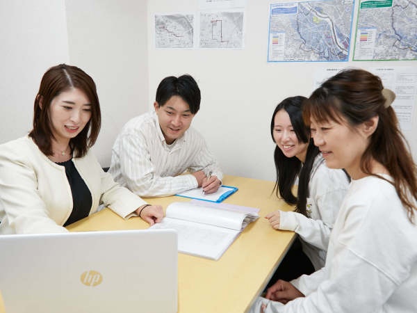 児童指導員・保育士・社会福祉士（平日のみOK・人柄重視で積極採用）