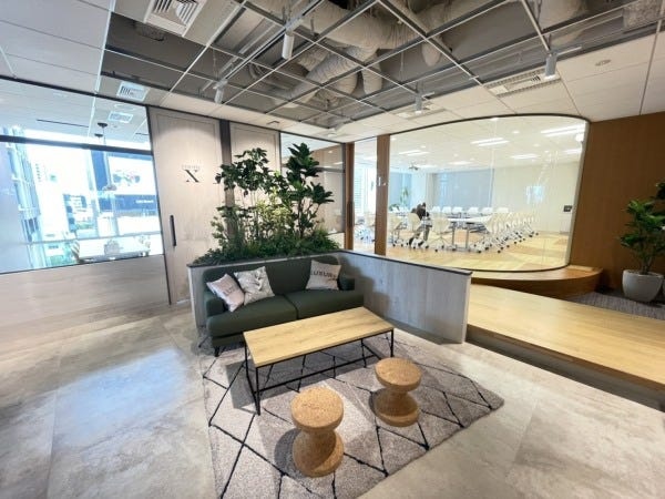 本社オフィスです。広々明るい快適空間で社員からも大好評！