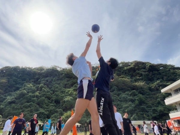 社内イベントもたくさん！部活やスポーツをするように、夢中になれる仕事です。