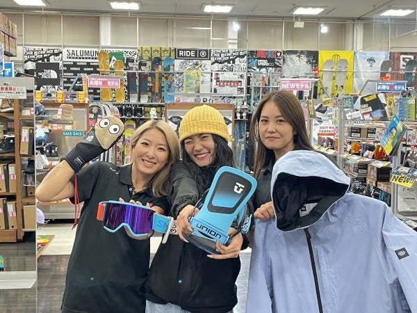 販売スタッフ・店舗運営スタッフ（笑顔採用・学歴不問）