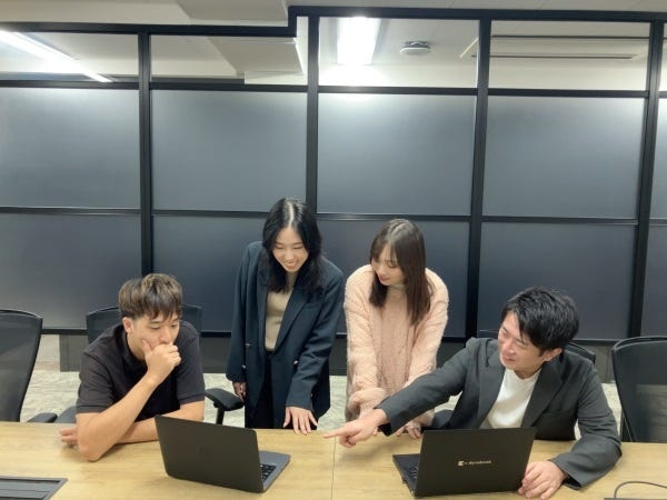 当社では、上場ベンチャーならではの密度の濃い時間を過ごし、幅広い業務を担う中で、ビジネスパーソンとしての成長を実感できるはずです！
