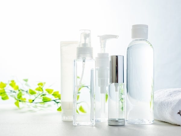 販売スタッフ・コスメショップでの美容部員・化粧品販売スタッフ（土日のみも可・販売営業経験者歓迎）