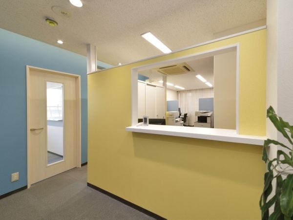 昨年できたばかりの綺麗な教室です。