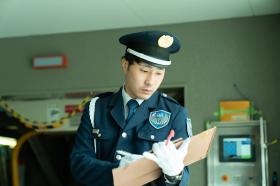 施設警備での出入り管理業務です。出入管理簿などを使います！