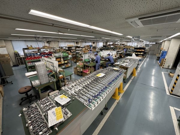 エレベータ部品の組立配線（未経験OK）