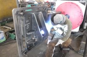 業務風景（溶接）