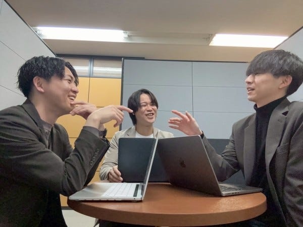 最低でも月に1度は社長と将来像について認識合わせの場があります！