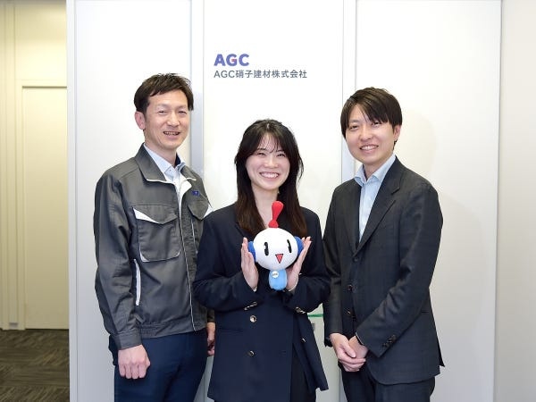 設立から50年以上、建築用板ガラスや建材、設備商品の企画、設計、施工、販売を行ってきた当社。多くのお客様から依頼を受け業績を伸ばしています。