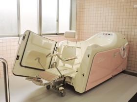 宝寿の郷 車いすごと入れるお風呂です