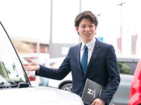 お客様に最適なカーライフの提供を行います（営業職）