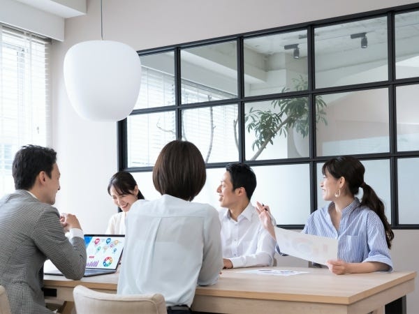 「それ、いいね！」がすぐ形になる。職種の垣根なくアイデアを出し合える社風です！