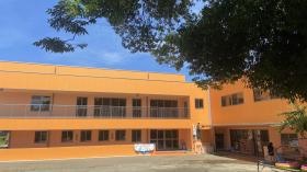 建て替えたばかりの綺麗な園舎です