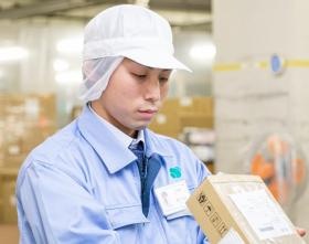 部品倉庫では調達した部材を検品しています