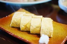 自慢のだし巻き玉子です。