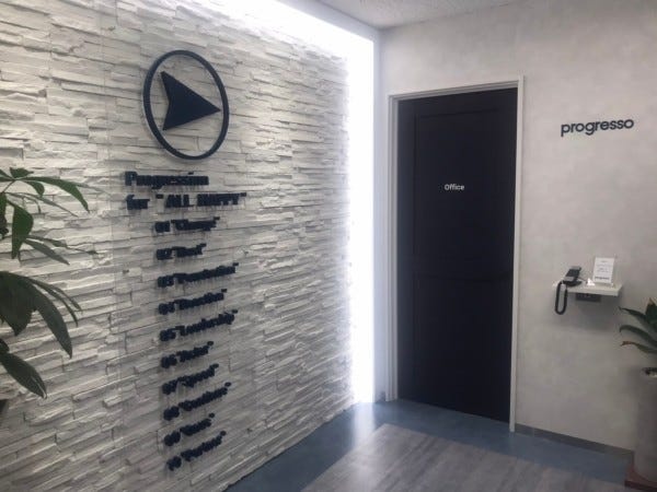 昨年9月に移転し、綺麗なオフィスで働けます！