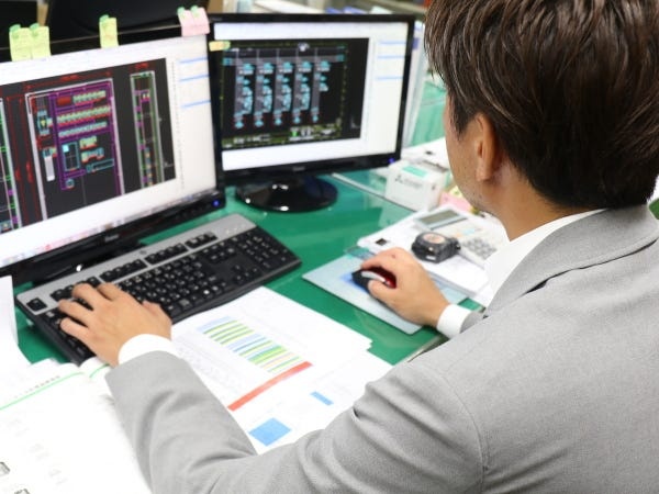 制御盤配電盤設計エンジニア・配電盤設計エンジニア・配電盤の設計経験者（普通自動車運転免許・AT限定可）