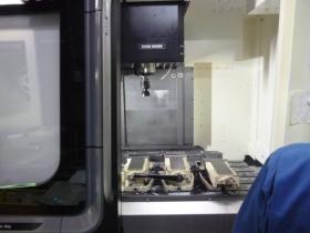 事業所の情報＿００６ マシニングセンター２