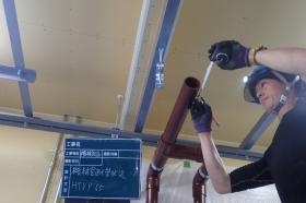 屋内配管作業（排水管）