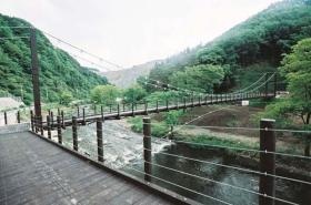 鷹の巣吊り橋：当社設計