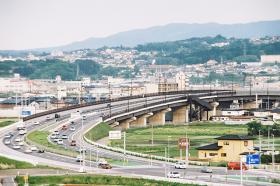 八戸市えんぶりっじ橋梁：当社設計