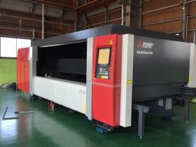 ファイバーレーザー