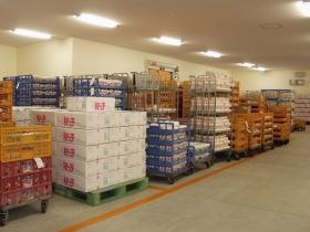 出荷倉庫