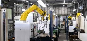 沼津事業所 ロボット加工機