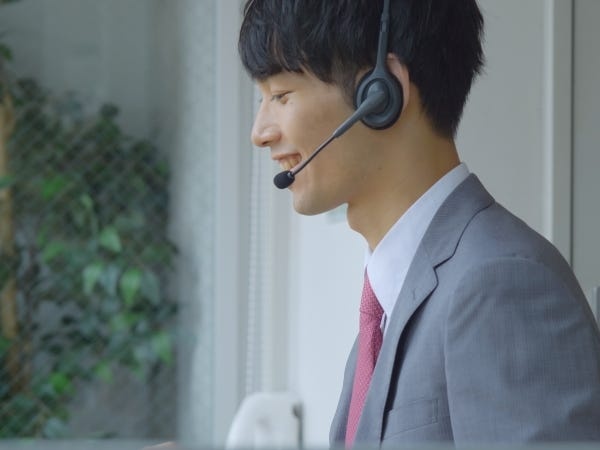 残業は月に0～5時間程度！問い合わせは平均で1日5件程度なので、件数や時間に追われることも少なくゆとりを持ってご就業いただけます。