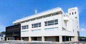 リニューアルした社屋です