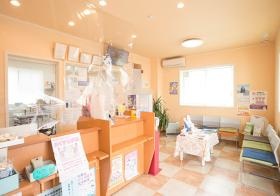 おかだの薬局待合室