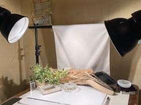 メインは商品を撮影しネットにアップする業務になります。