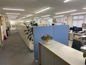 本社３階