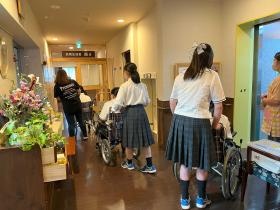 中高生の職場体験や福祉系実習を各所で受け入れています。