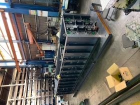 型枠１：この中にコンクリートを流しむと柱が出来ます。