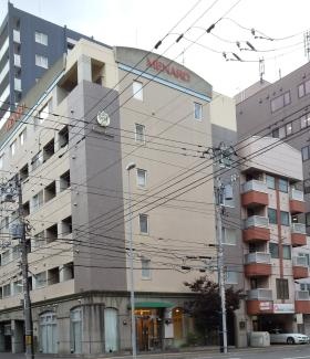 就業・生活相談室外観 ビル６階 駅近で便利