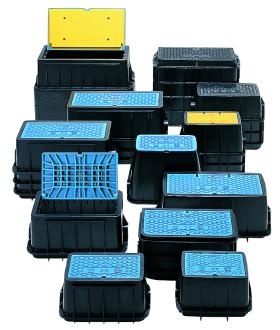 主力製品の一つ 量水器ボックスです