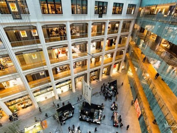 東京駅直結のKITTEでのお仕事です！通勤便利です。