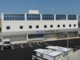 警備輸送隊が運ぶ現金は、セキュリティ完備の建物で管理します。