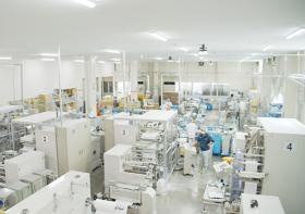 衛生的な工場で働きやすい環境を整えています