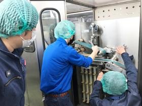 先輩に教わりながら確実に覚えていきます