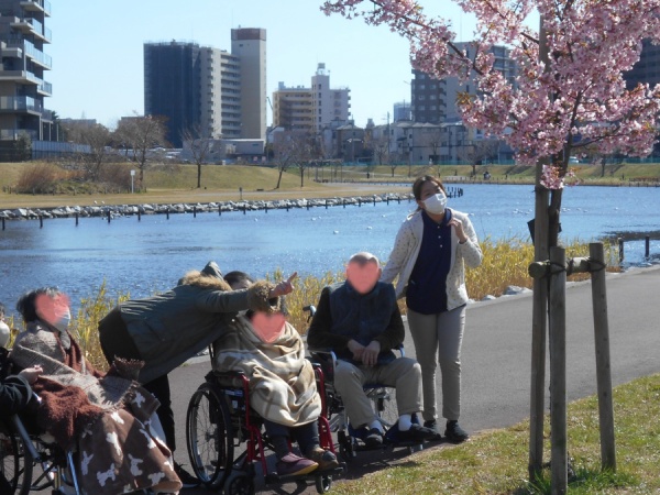 介助員・さんいくハイツ_介助員（無資格・経験不問）