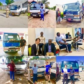 海外に輸出した車の記念写真（掲載許可済）