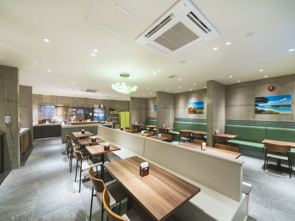 ホテルレストラン朝食スタッフ・朝食スタッフ（WワークOK・祝日勤務出来る方大歓迎）