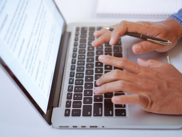 Webライターとして、企業の中で活躍する方もいれば、フリーランスとして活躍している方もいます！一人ひとりのキャリアビジョンを支援します！